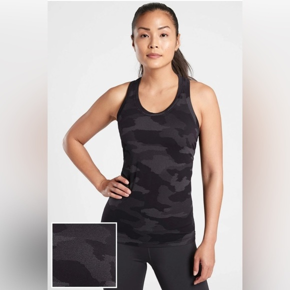 Athleta Momentum Tank - Picture 1 of 7